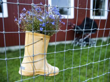 gummistøvle med blomster
